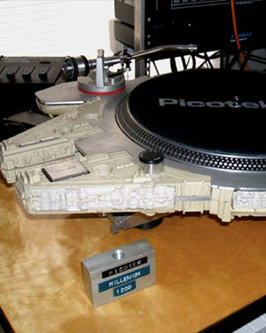 1977 STAR WARS Millennium Falcon Toy Transformed into Turntable