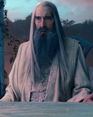 2 HOBBIT Featurettes - “Christopher Lee Returns” and “Leaving Middle Earth”