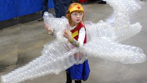 5-Year-Old Girl Cosplays Wonder Woman, Invisible Jet Included