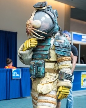 Amazing ALIEN Space Suit Cosplay by Adam Savage