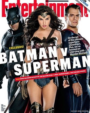 BATMAN V SUPERMAN EW Cover and The Two Heroes Face-Off in New Photo