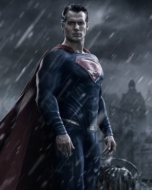 BATMAN V SUPERMAN - First Photo of the Man of Steel!