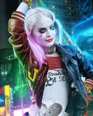 Beautiful SUICIDE SQUAD Fan Art of Margot Robbie's Harley Quinn