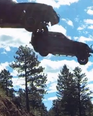 Behind the Scenes FURIOUS 7 Car Stunts Video Tease