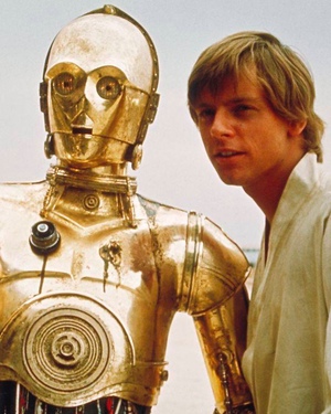 C-3PO is Rocking a Red Arm in Promo Image From STAR WARS: THE FORCE AWAKENS
