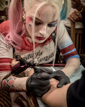 David Ayer Shares New Photo of Margot Robbie's Harley Quinn From SUICIDE SQUAD