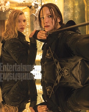 First Clip from THE HUNGER GAMES: MOCKINGJAY - PART 2