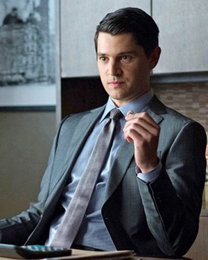First Look at Nicholas D’Agosto as Harvey Dent in GOTHAM