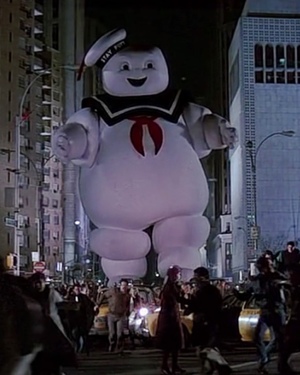GHOSTBUSTERS' Stay Puft Marshmallow Man - Behind-the-Scenes Info Video