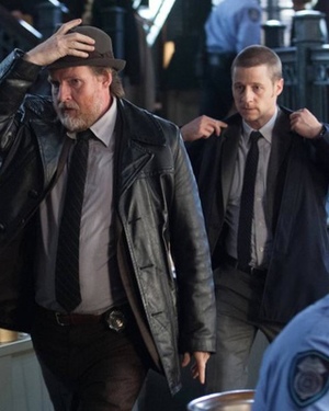 GOTHAM Episode 3 - Two Clips and a Featurette
