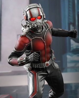 Hot Toys ANT-MAN Collectible Action Figure
