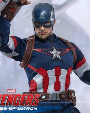 Hot Toys AVENGERS: AGE OF ULTRON Captain America Action Figure