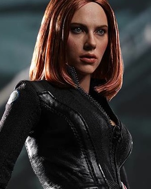 Hot Toys' CAPTAIN AMERICA 2 Black Widow Collectible Figure