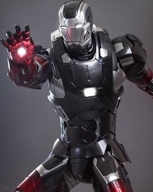 Hot Toys IRON MAN 3 Hot Rod Armor 1/6th Scale Figure
