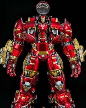 Hulkbuster Toy That Fits An Iron Man Action Figure