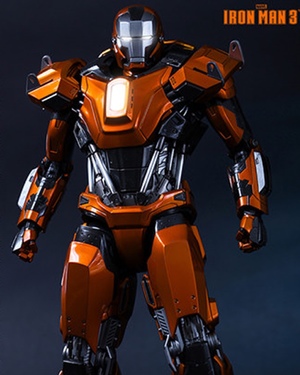 Iron Man Mark XXXVI Peacemaker Armor Sideshow Action Figure Review
