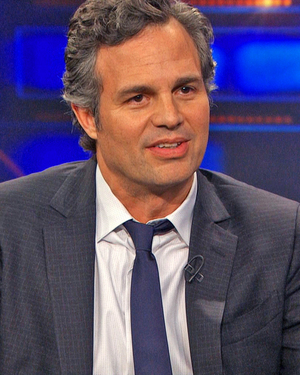 Mark Ruffalo and Jon Stewart Argue About If The Hulk Could Beat Superman in a Fight