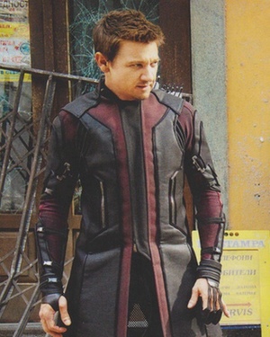 New Photo of Hawkeye from AVENGERS: AGE OF ULTRON