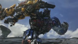 Optimus Prime Fights Bumblebee in First Trailer for TRANSFORMERS: THE LAST KNIGHT