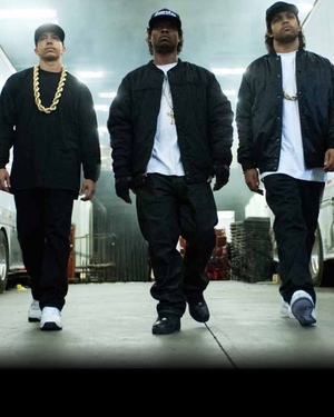 Red-Band Trailer for STRAIGHT OUTTA COMPTON