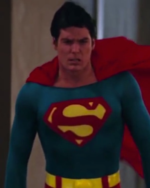 Retro-Style Trailer for BATMAN V SUPERMAN: DAWN OF JUSTICE 