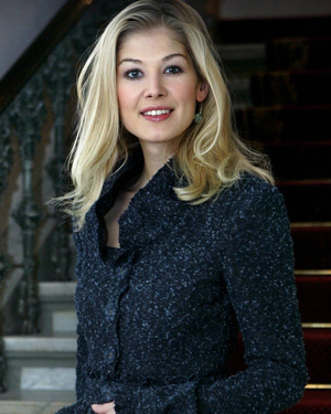 Rosamund Pike In Talks For Female Lead in THE DEEP BLUE GOOD-BY