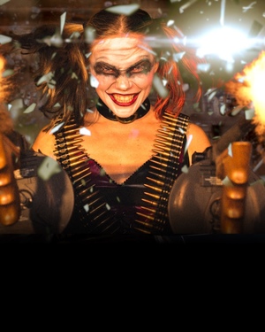 Sinister Harley Quinn Cosplay Photos