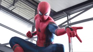 Spider-Man's New Suit in SPIDER-MAN: HOMECOMING Can Do More Than Peter Parker Realizes