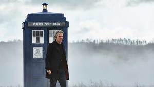 Steven Moffat Says He Hasn't Cast a New Companion for DOCTOR WHO