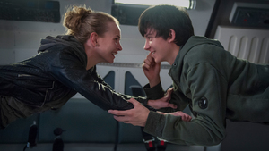 THE SPACE BETWEEN US Trailer: A Martian-Born Teenager Explores Earth For The First Time