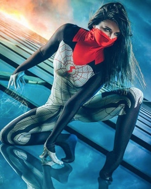 These Silk Cosplay Photos are Strikingly Cool