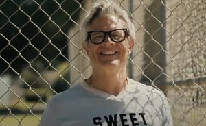 Trailer For Johnny Knoxville's Softball Comedy SWEET DREAMS