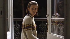 Trailer For Kristen Stewart’s Horror Thriller PERSONAL SHOPPER Which Was Booed at Cannes