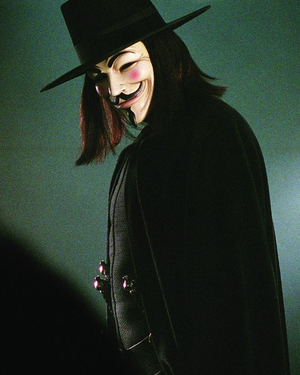 V FOR VENDETTA Video Essay Explains Differences Between Comic and Movie