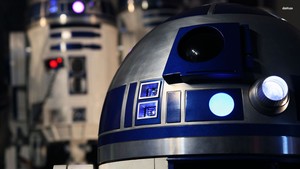 Video: Automatic Door Screams Like R2-D2