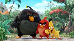 Watch Out For Feathers as ANGRY BIRDS Get Angrier in a New Movie Trailer
