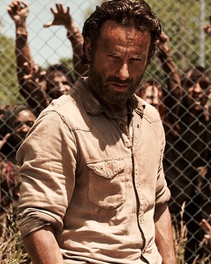 Watch THE WALKING DEAD Season 4 Alternate Ending that Andrew Lincoln Fought For