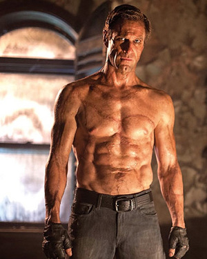 I, FRANKENSTEIN - New Official Photo of Aaron Eckhart