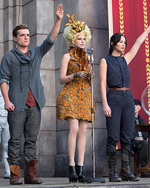 THE HUNGER GAMES: CATCHING FIRE - New Photo and Comic-Con Panel Details