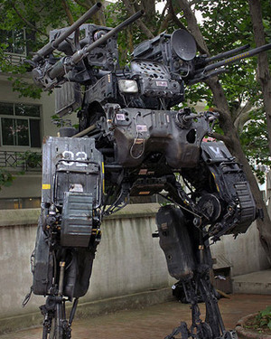 Incredible 12-Foot Mech Sculpture Made of Car Parts