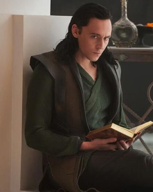 THOR: THE DARK WORLD - New Photo of Loki