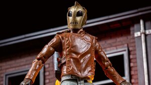 A Cool New Action Figure For THE ROCKETEER is Here Thanks To Diamond Select Toys