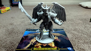 A Look at the MEGA GOLDAR DELUXE FIGURE in POWER RANGERS: HEROES OF THE GRID