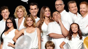 A Major Character is Going To be Killed Off in MODERN FAMILY; Who Could It Be?