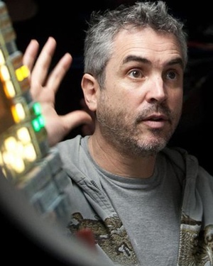 Alfonso Cuarón to Direct New HARRY POTTER Spin-Off Film?