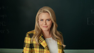 Alicia Silverstone on Returning to Play CLUELESS Character Cher in Super Bowl Ad; Watch The Teaser
