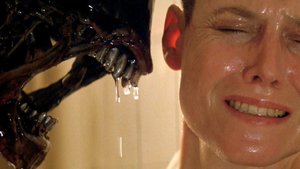 ALIEN 3 Director David Fincher Wanted the Xenomorph To Resemble Michelle Pfeiffer