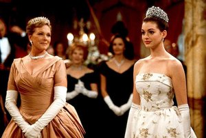 Anne Hathaway Confirms She Is Returning for PRINCESS DIARIES 3: MIRACLES HAPPEN