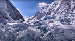 Awesome Drone Footage Show Off Epic Mount Everest Climb