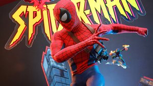 Awesome SPIDER-MAN Figure From Hot Toys Comes Straight Out of Marvel Comics!